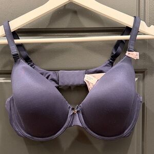 Victoria's Secret Light Lined Navy T-Shirt Bra